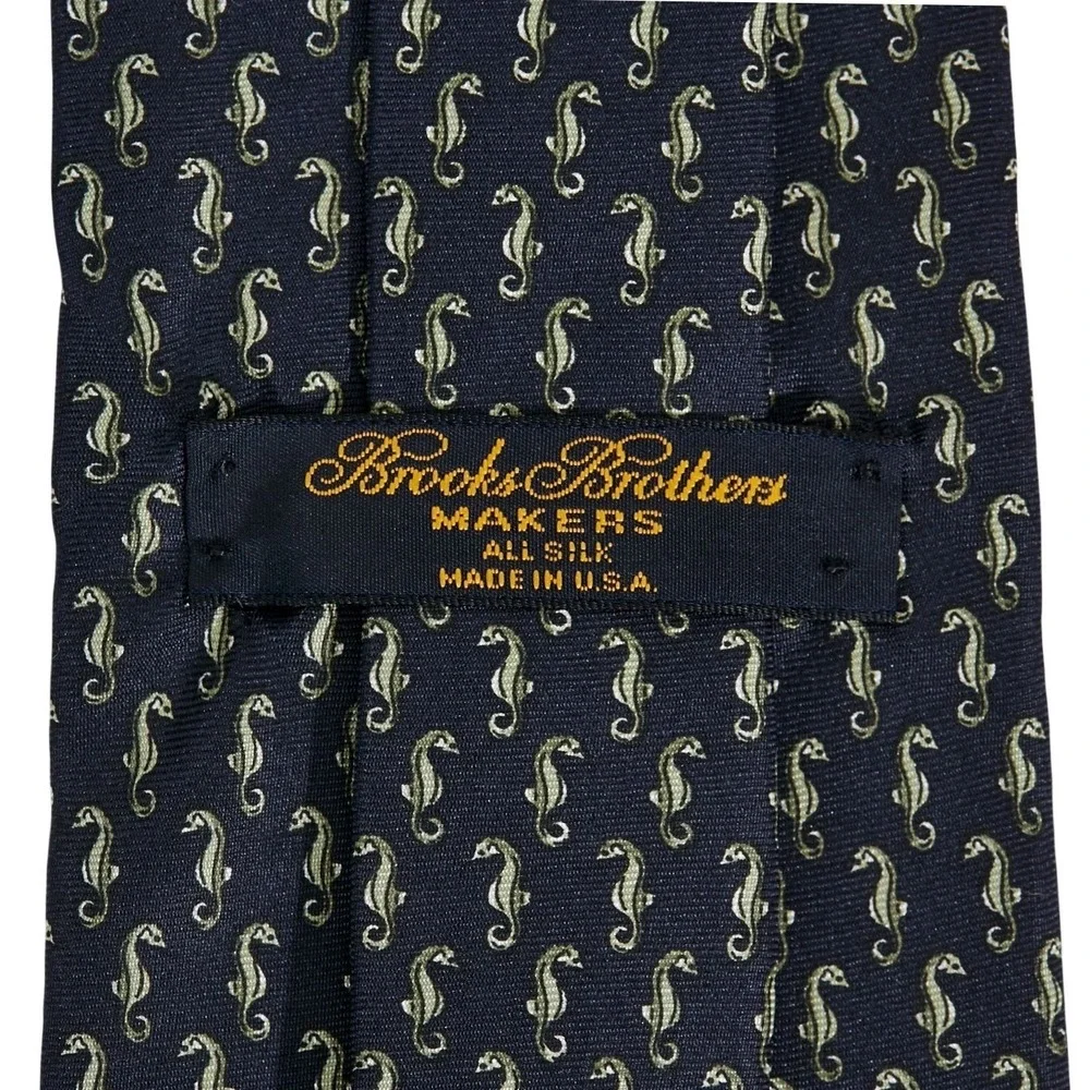 Brooks Brothers Makers Men's 100% Silk Necktie‎ Designer Navy Blue Seahorse Repp